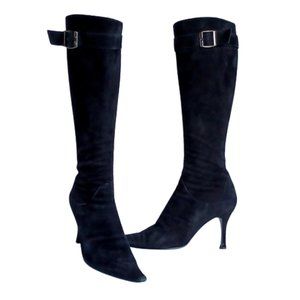 Elegant Black Heeled Boots